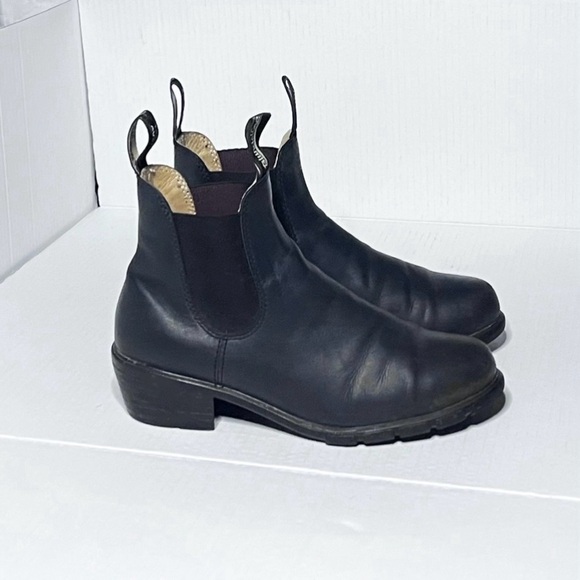 Blundstone Boots Series #1671 - Picture 12 of 16